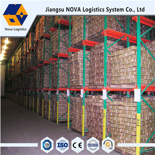 Berkendara Racking dengan Produsen Peralatan Logistik