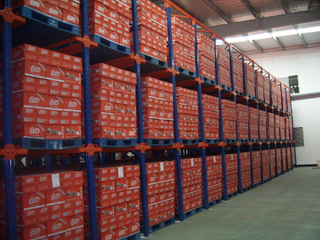 Berkendara di Sistem Racking Pallet