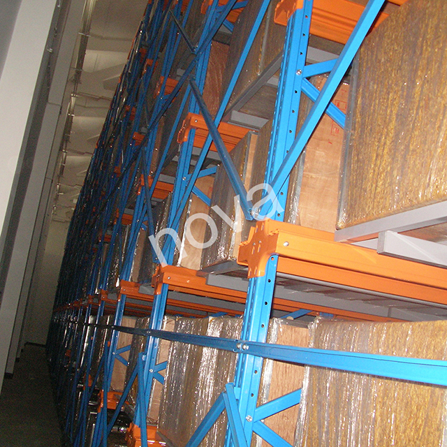 Drive Penyimpanan Gudang Melalui Sistem Racking Pallet